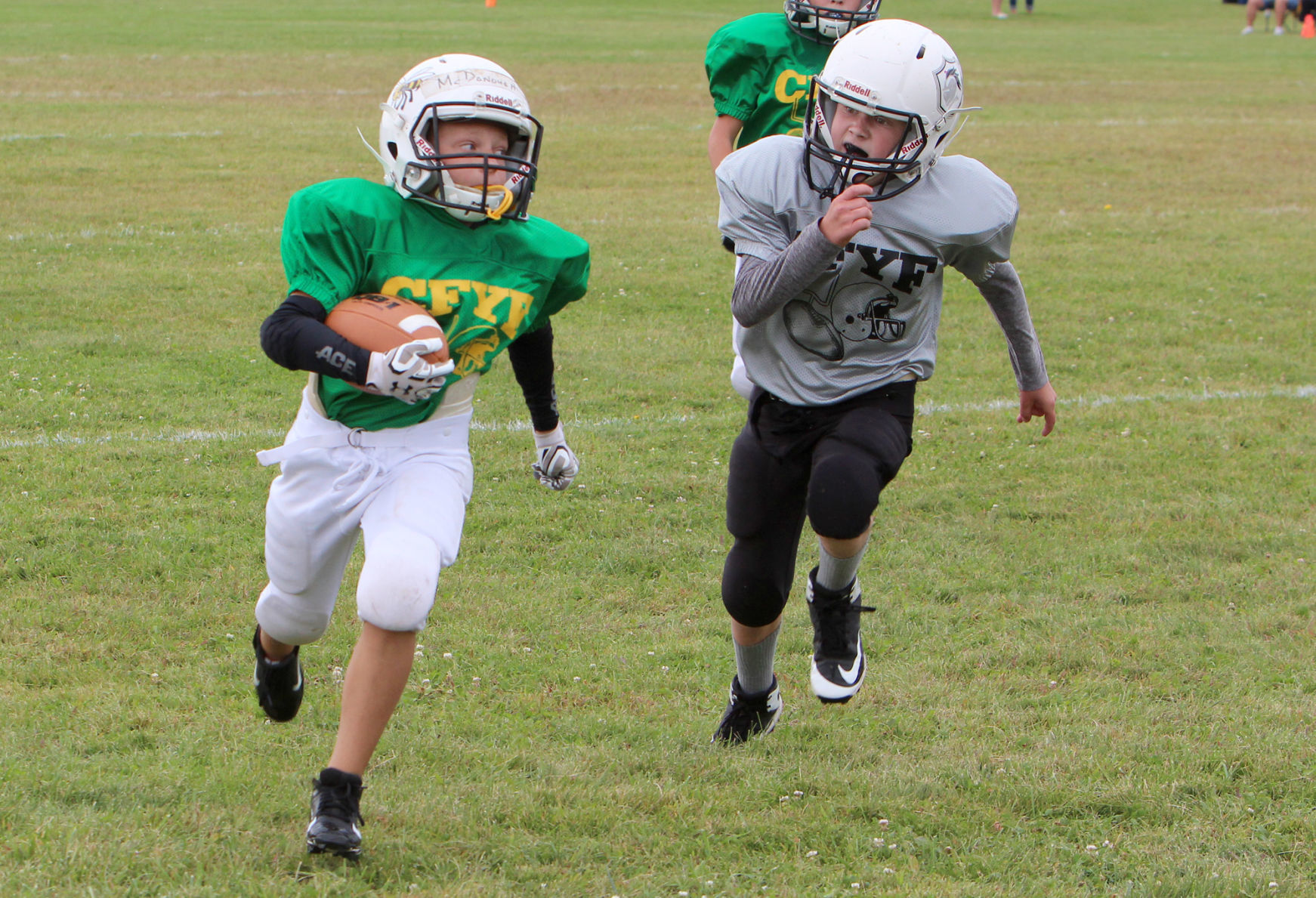 Youth football off and running